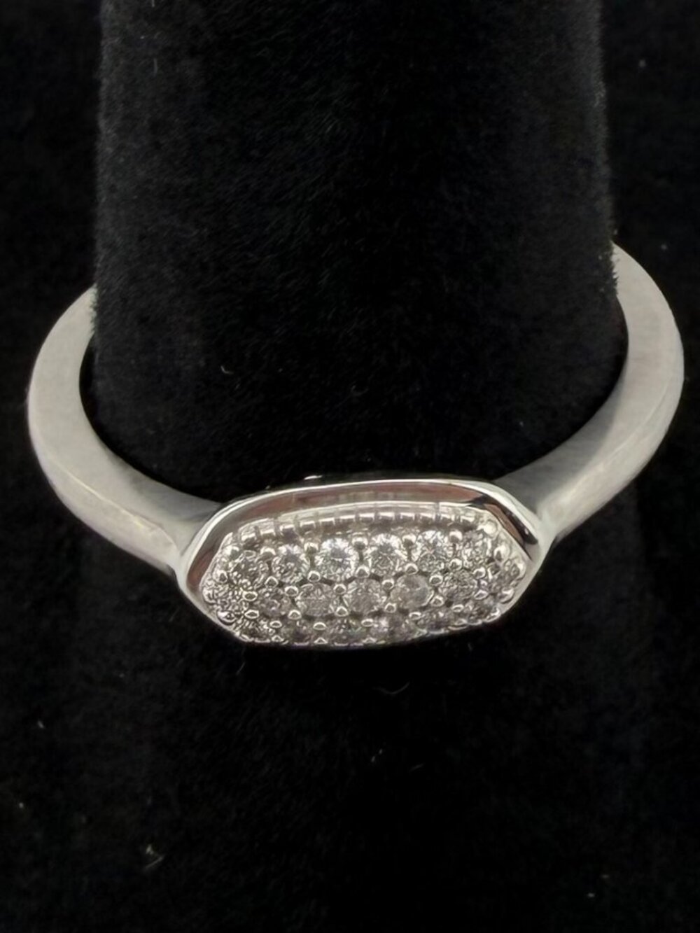 Kendra Scott I4k white gold Isa Pave Diamond Ring Size 8